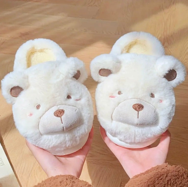 シロクマのぬくもりスリッパ